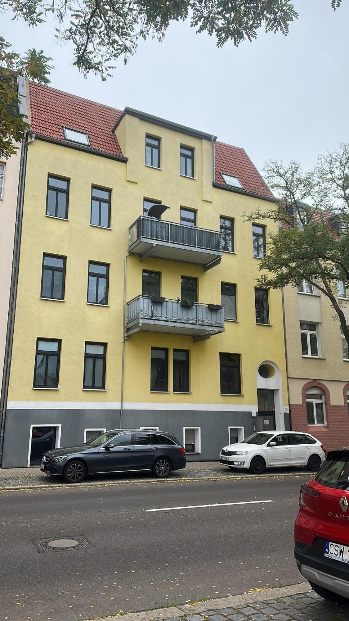 Ueber Den Daechern Von Halle Halle  ภายนอก รูปภาพ